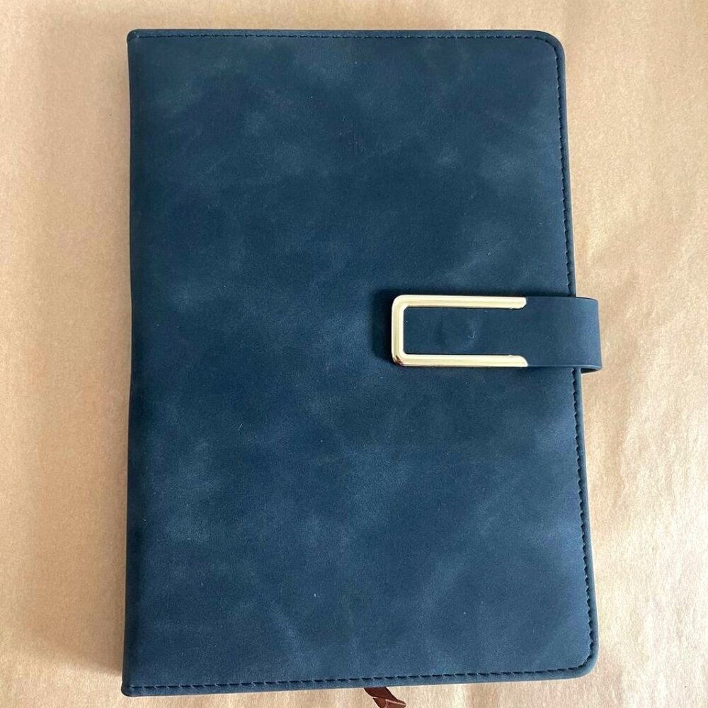 Lined Journal Notebook Hardcover A5 Leather 200 pages 100 GSM Thick Paper Magnet